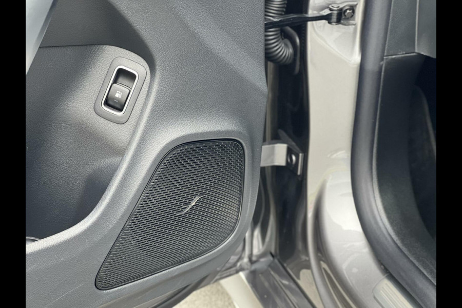 Mercedes-Benz CLA-Klasse 250 e AMG CLA250e Coupe Panoramadak|Keyless|Camera 360°|Advanced sound|Sfeerverlichting|Head-up|Multibeam LED|Night pakket