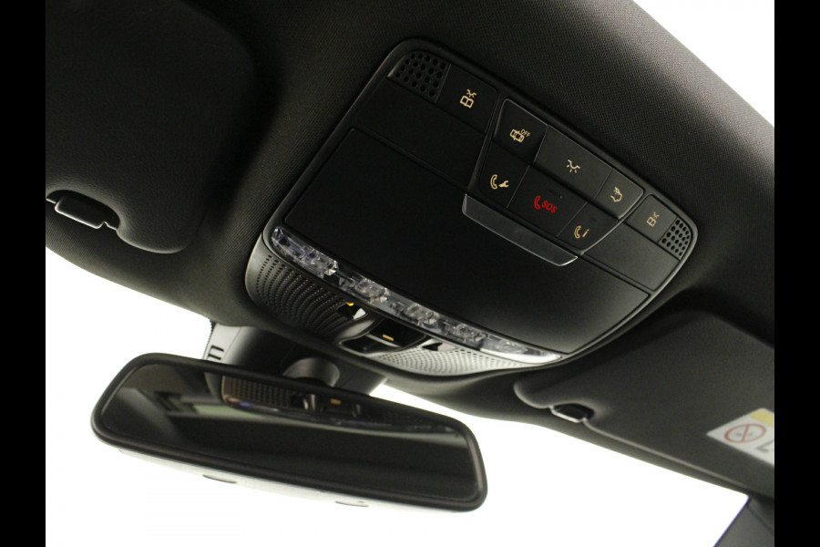 Mercedes-Benz C-Klasse Coupé 180 AMG Automaat Panoramadak | Navigatie | Climat control | Nu tijdelijk te financiëren tegen 3,90% rente (actie loopt t/m 15-5-2020)