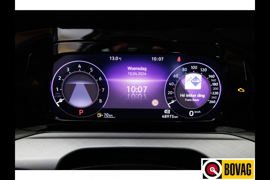 Volkswagen Golf 1.0 eTSI 110 PK Automaat Apple Carplay, Adaptieve Cruise, Led, Lichtmetalen velgen, All weatherbanden