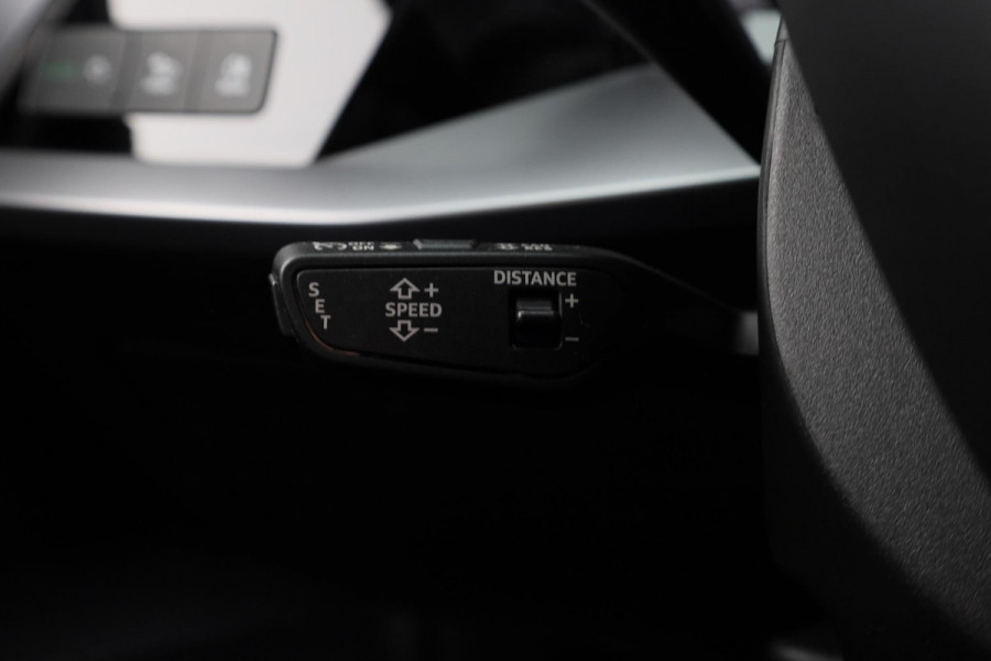 Audi A3 Sportback 40 TFSI e S line 204pk Plug in Hybride | Matrix Led | Sportstoelen | Adaptieve cruise controle | 18 inch lichtmetalen velgen