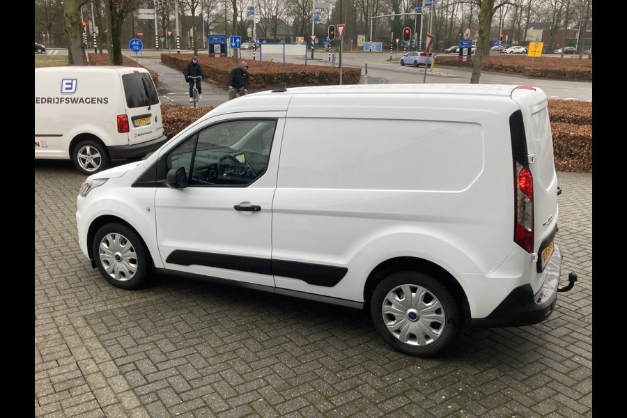 Ford Transit Connect 1.5 EcoBlue L1 Trend 100pk/74kW 6-bak | Trekhaak | Navi | Camera | Carplay | Cruise | PDC | Voorruitverwarming | etc. etc.