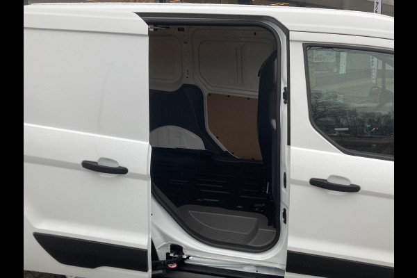 Ford Transit Connect 1.5 EcoBlue L1 Trend 100pk/74kW 6-bak | Trekhaak | Navi | Camera | Carplay | Cruise | PDC | Voorruitverwarming | etc. etc.