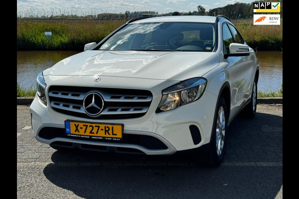 Mercedes-Benz GLA 200 navigatie - cruisecontrole - stoelverwarming