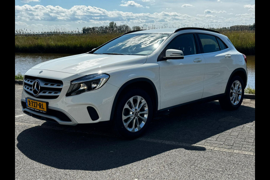 Mercedes-Benz GLA 200 navigatie - cruisecontrole - stoelverwarming