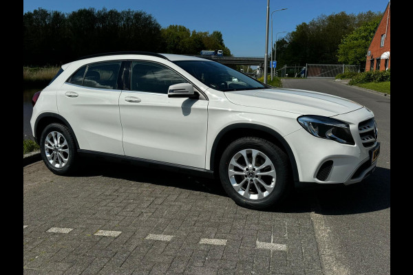 Mercedes-Benz GLA 200 navigatie - cruisecontrole - stoelverwarming