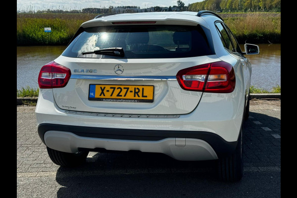 Mercedes-Benz GLA 200 navigatie - cruisecontrole - stoelverwarming