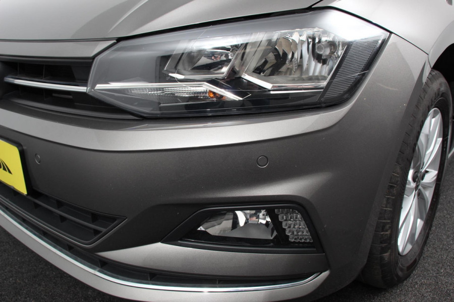 Volkswagen Polo 1.0 TSI 110pk DSG Highline | Navigatie | Apple Carplay/Android Auto | Parkeersensoren | Adaptive Cruise Control | Stoelverwarming | Getinte ramen | Climatronic