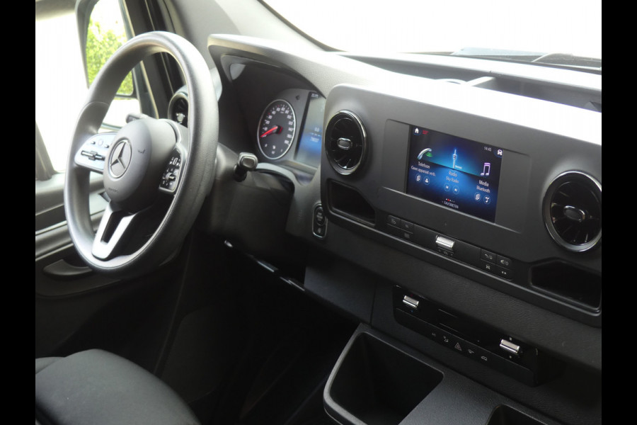 Mercedes-Benz Sprinter 317 CDI L2H2 Camera/Cruise control/Side bars