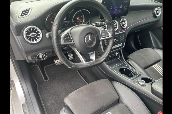 Mercedes-Benz A-Klasse 180 Edition 1 AMG | PANO | Ambilight | Camera