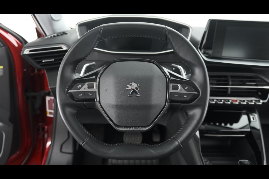 Peugeot 2008 PureTech 130 EAT8 Allure | Camera | Apple Carplay | Stoelverwarming | Parkeersensoren