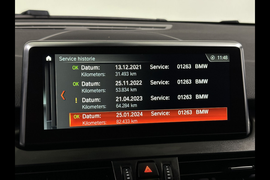 BMW 2 Serie Active Tourer 225xe Plug in Hybrid PHEV | Camera | Sportstoelen Leder | Carplay | Led | Head-up Display | Navi Prof |