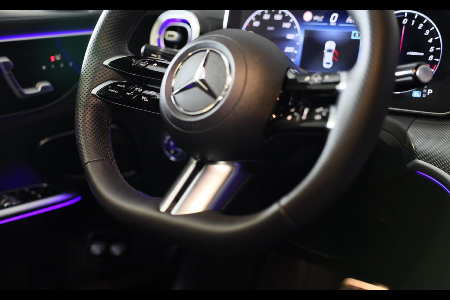 Mercedes-Benz C-Klasse 300 e AMG Line Limited / 360 Camera / Head Up / Massage / Memory / Acc / Lane Assist / Dode Hoek / 20 Inch