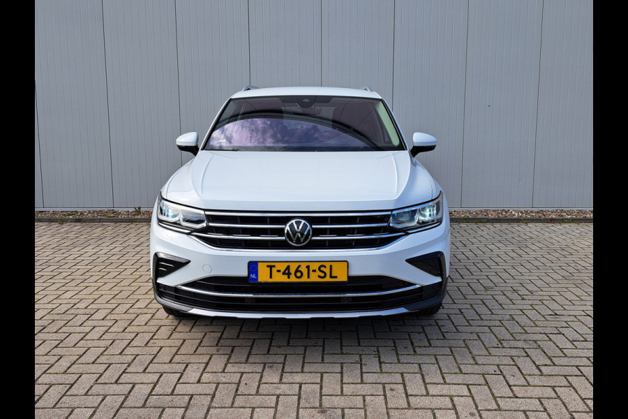 Volkswagen Tiguan 1.5 TSI Elegance | Acc | Navi | Virtual| IQ-lights | Masage
