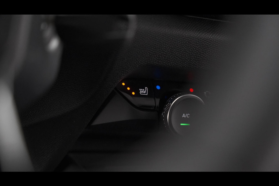 Citroën C4 Puretech 130 EAT8 Feel | Stoelverwarming | Apple Carplay | Parkeersensoren | Climate Control