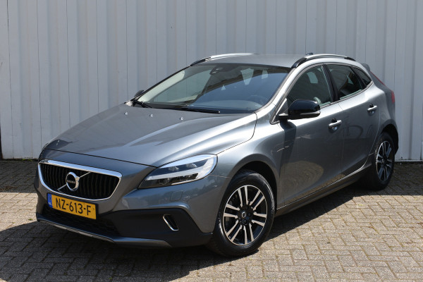 Volvo V40 Cross Country 2.0 T3 Nordic+ | Clima | Standkachel | Full LED | Parkeersensoren