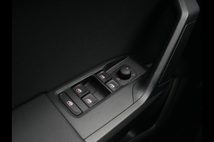 Seat Arona 1.0 TSI 110pk DSG Style Navigatie Clima Led Alcantara Privacy Glas 318