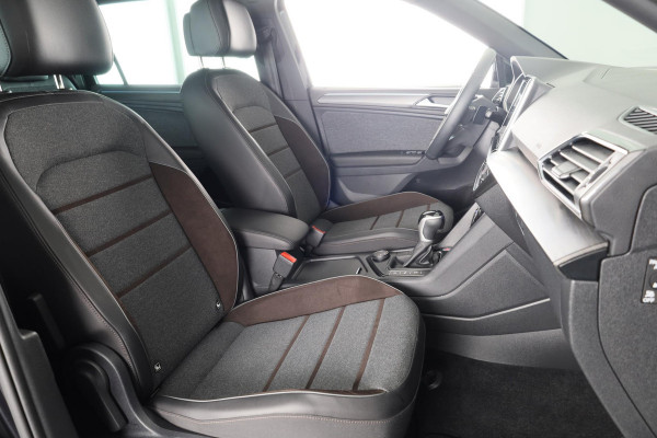 Seat Tarraco 1.5 TSI FR Business Intense 150 pk Automaat (DSG) | Verlengde garantie | Panoramadak | Elektr. trekhaak | Parkeersensoren (Park assist) | Rondomzicht camera |