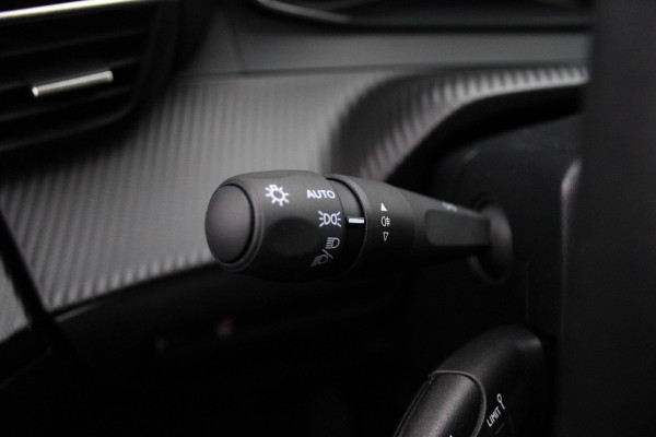 Peugeot 2008 1.2 100PK ACTIVE | NAVIGATIE | APPLE CARPLAY/ANDROID AUTO | PARKEERSENSOREN | DAB+ RADIO | CRUISE CONTROL | REGEN/LICHT SENSOR |