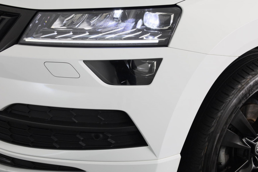 Škoda Karoq 1.5 TSI ACT Sportline Business 150 pk Automaat (DSG) | Navigatie via App | Parkeersensoren | LED koplampen | Stoelverwarming