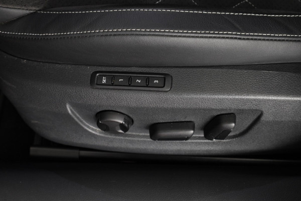 Škoda Superb Combi 1.5 TSI ACT Sportline Business 150 pk Automaat (DSG) | Navigatie | Parkeersensoren | Achteruitrijcamera | Stoelverwarming v/a | Adaptieve cruise control