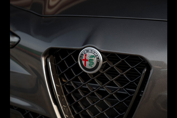 Alfa Romeo Giulia 2.9 V6 Quadrifoglio | Nieuw model | Carbon stoelen | Harman/Kardon
