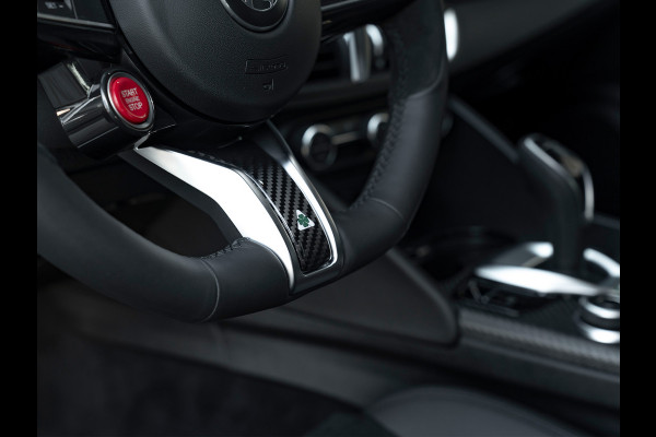 Alfa Romeo Giulia 2.9 V6 Quadrifoglio | Nieuw model | Carbon stoelen | Harman/Kardon