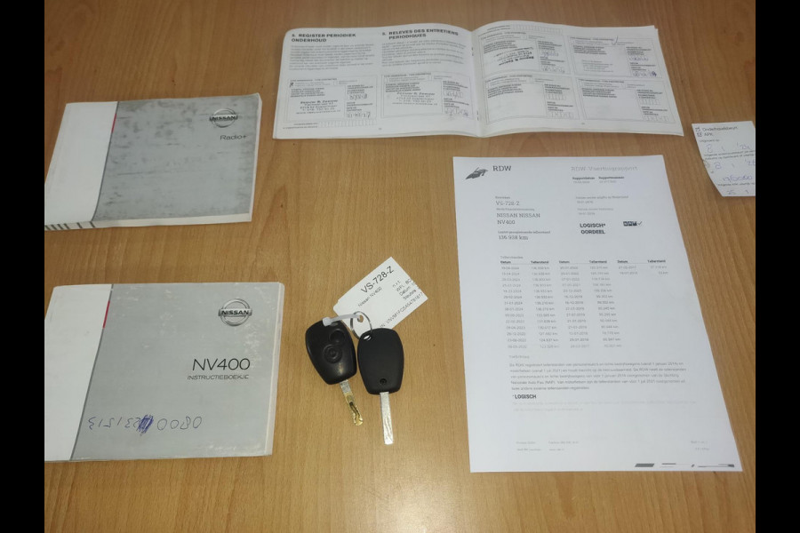Nissan NV400 2.3 DCI , 1e Eig. lage km , Apk jan 2025 , Airco , Grote beurt gehad.