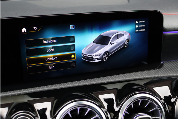Mercedes-Benz CLA-Klasse 200 Premium AMG Line Aut7, Panoramadak, Camera, Dodehoekassistent, Augmented Reality, Keyless Go, Advanced Sound System, Cruise Control, Multibeam LED, Etc.