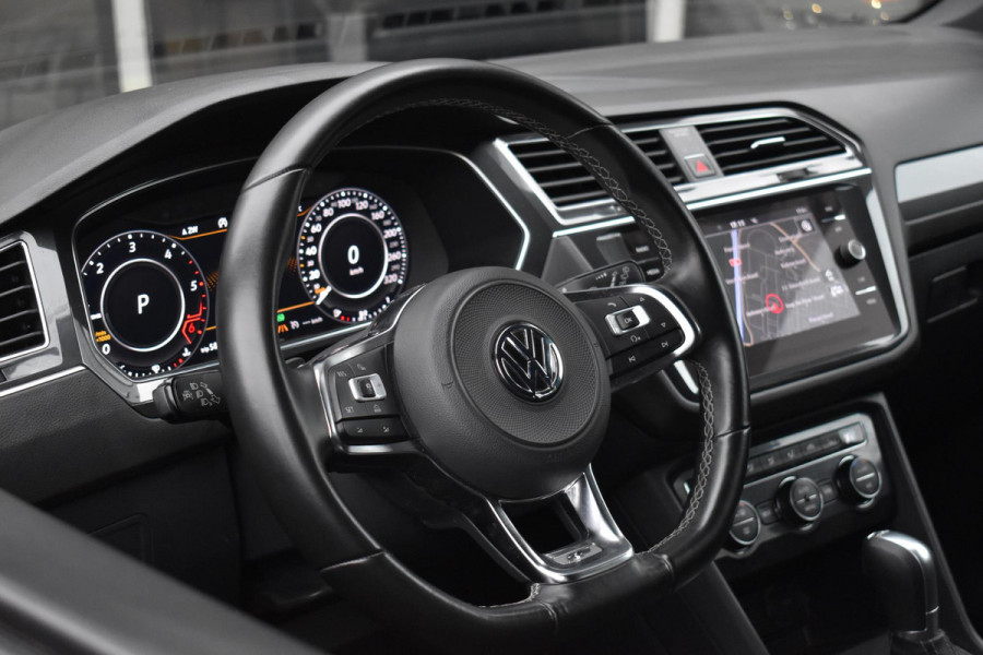 Volkswagen Tiguan Allspace 2.0 TDI 4Motion Highline 7p. R Line Virtual