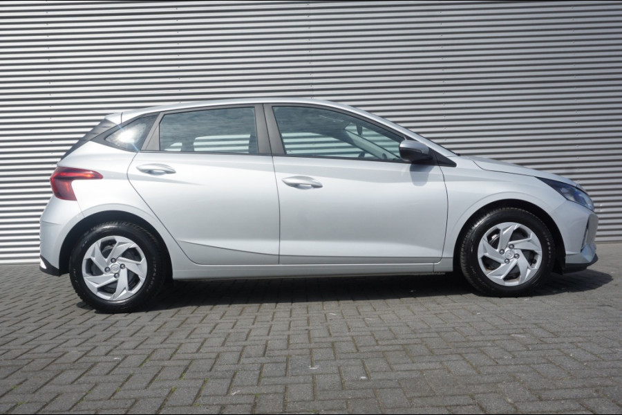 Hyundai i20 100PK Comfort AUTOMAAT CAMERA | CARPLAY | CRUISE | CLIMA!