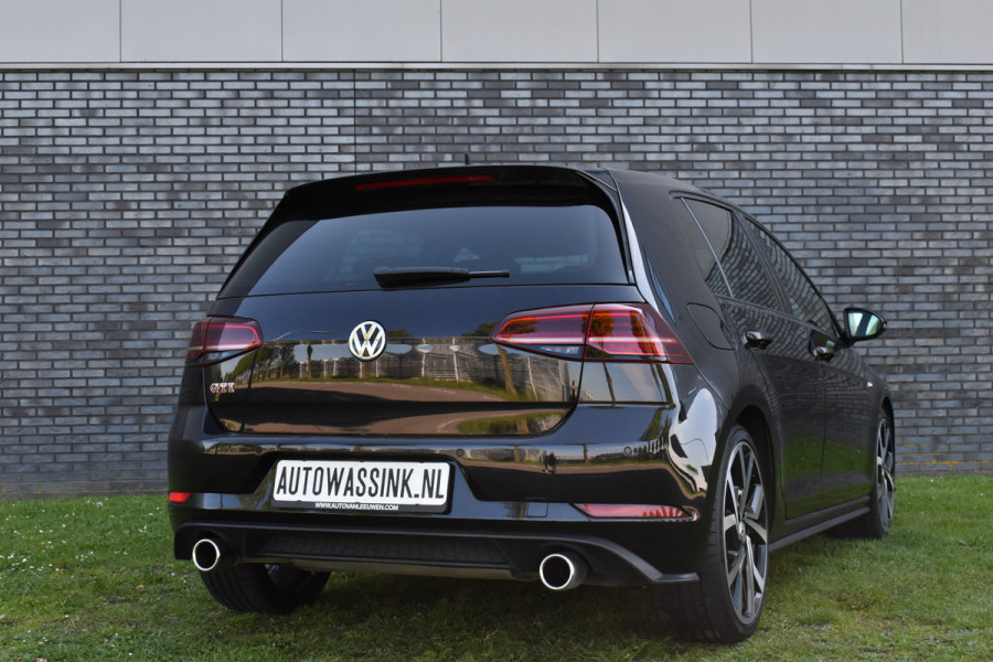 Volkswagen Golf 2.0 TSI GTI Performance Performance 245PK! LEDER/LED/CAMERA/ETC.!