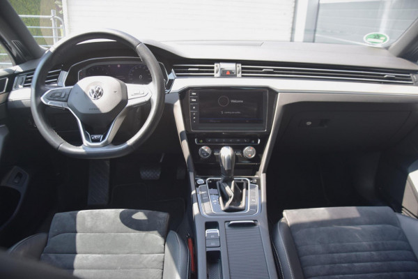 Volkswagen Passat 2.0 TSI R line Business Elegance / NL auto / Unieke km stand /