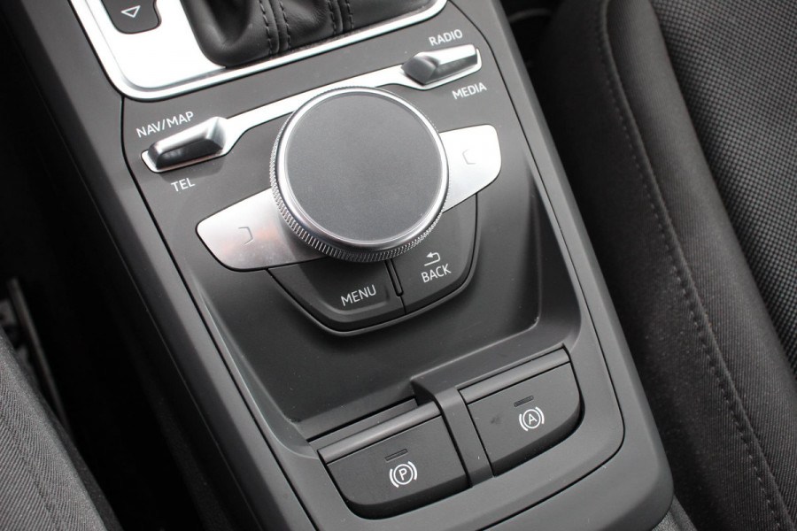 Audi Q2 35 TFSI 150pk S-Tronic Prestige | Navigatie | Apple Carplay/Android Auto | Climate Control | Dab | Camera | Parkeer sensoren | Adaptive Cruise Control