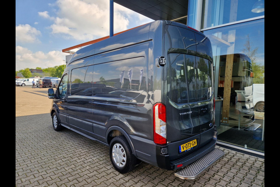 Ford Transit 350 2.0 TDCI L2H3 Trend 170 pk! | 3 Zitplaatsen | Extra hoog dak | RVS Opstap | Metallic lak | Betonplex vloer