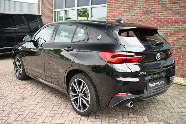 BMW X2 xDrive25e 220pk M-Sport ACC Camera El-Klep 19inch Shadowline