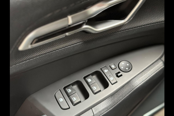 Kia Sportage 1.6 T-GDi MHEV | NIEUW | automaat | camera | CarPlay | stoel-/stuurwerwarming