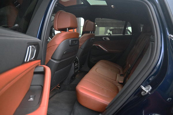 BMW X6 xDrive30d High Executive *Panorama Sky Lounge / Massage / Luchtvering / Stoelklimaat / HUD / Keyless*