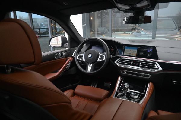 BMW X6 xDrive30d High Executive *Panorama Sky Lounge / Massage / Luchtvering / Stoelklimaat / HUD / Keyless*