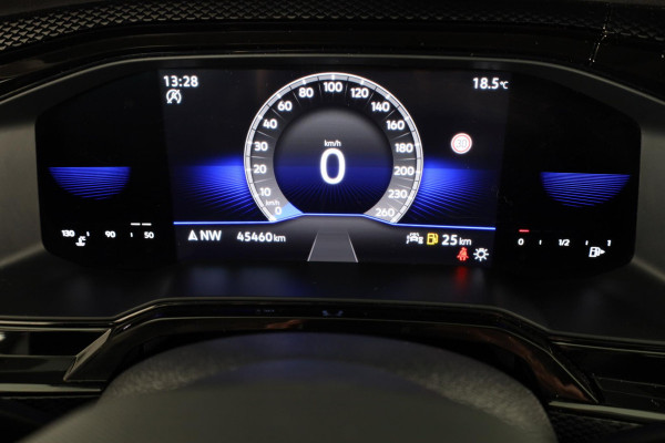 Volkswagen Polo 1.0 TSI Life 96 pk | Parkeersensoren v+a | Navigatie | lm wielen