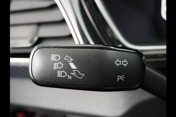 Volkswagen T-Cross 1.0 TSI Style| CAMERA| ADAPTIEVE CRUISE CONTROL|CAMERA| DIGITAL DASH.|