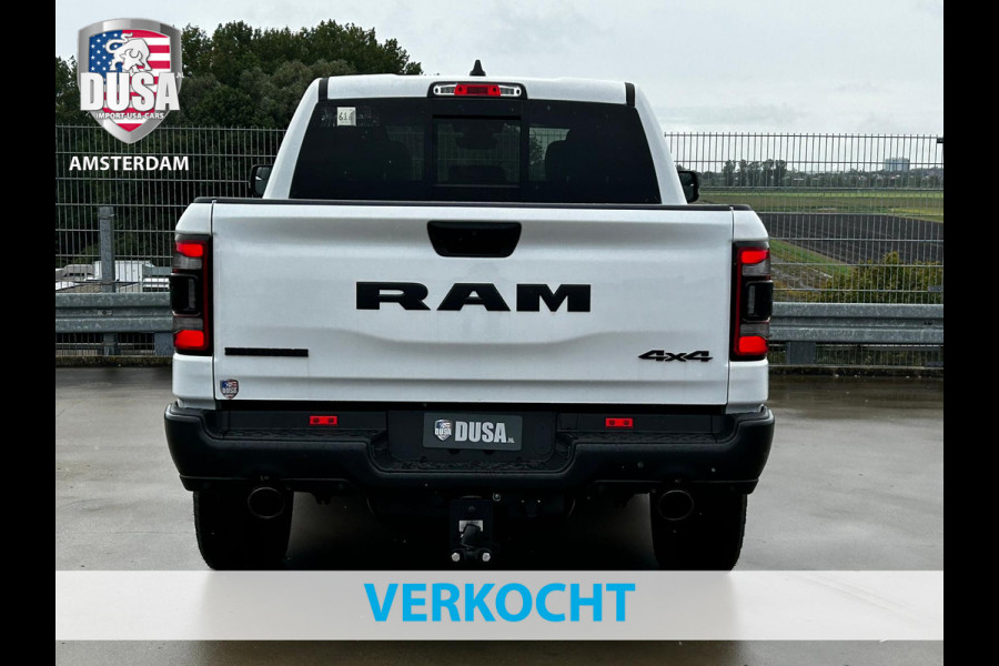 Dodge Ram 1500 Build To Serve 5.7 V8 HEMI Pano / Apple Carplay / 6 PERSOONS / 12" INCH Scherm