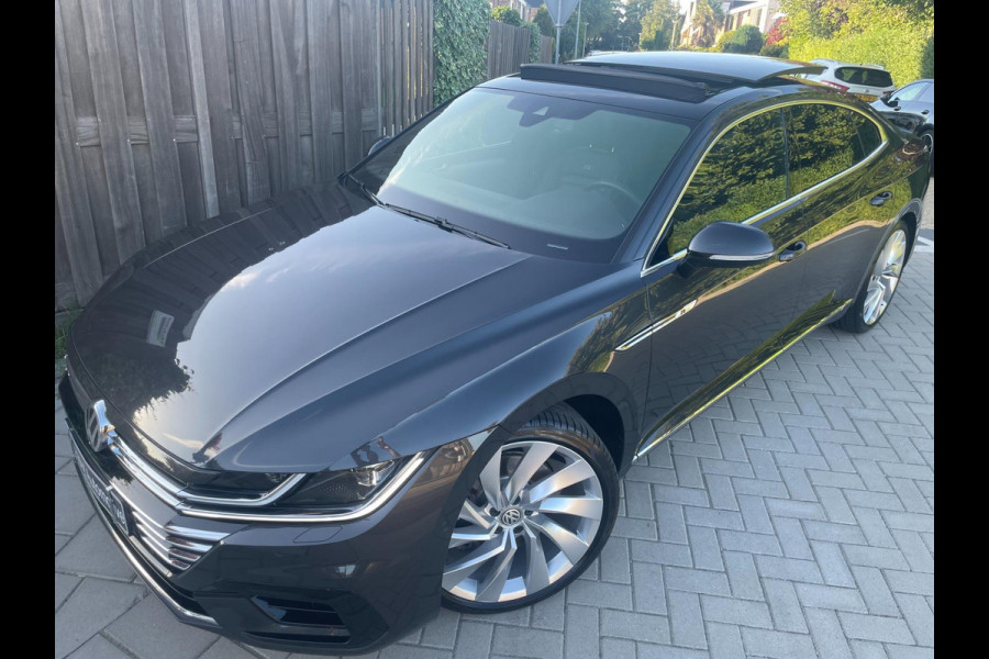 Volkswagen Arteon 2.0 TSI 4Motion R 280PK Alle Mogelijke opties dealer onderhouden.