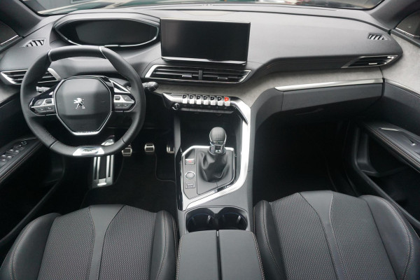 Peugeot 5008 1.2 PureTech GT 180° Camera | Panoramadak | Verwarmde voorstoelen