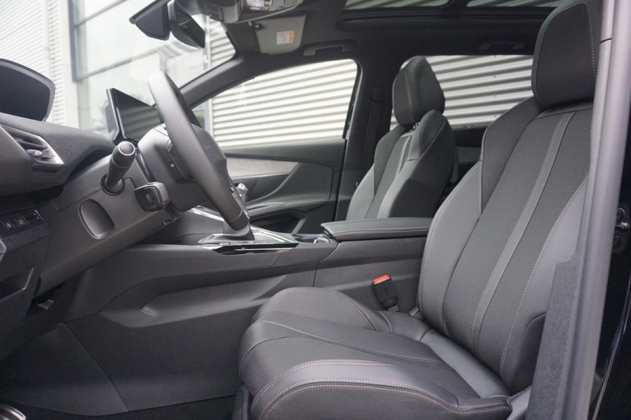 Peugeot 5008 1.2 PureTech GT 180° Camera | Panoramadak | Verwarmde voorstoelen