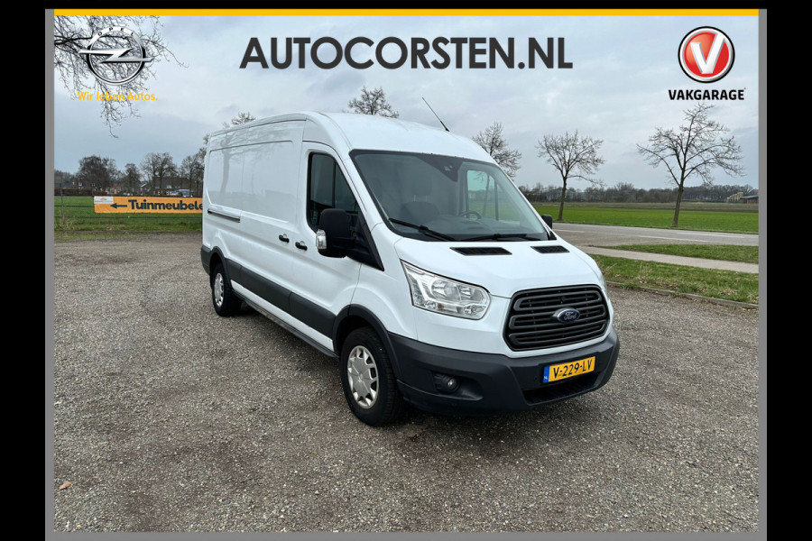 Ford Transit 350 2.0 TDCI 131pk L2H2 3Pers. Airco Navigatie SYNC3 Trekhaak(2750kg!) Camera Lengte 3 hoogte 2 Trend 385Nm/1500trpm