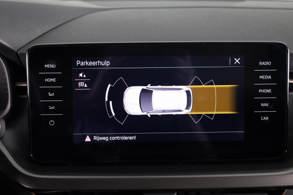 Škoda Kamiq 1.0 TSI Business Edition 110PK DSG (Automaat) | Navigatie | Stoelverwarming | Parkeersensoren |