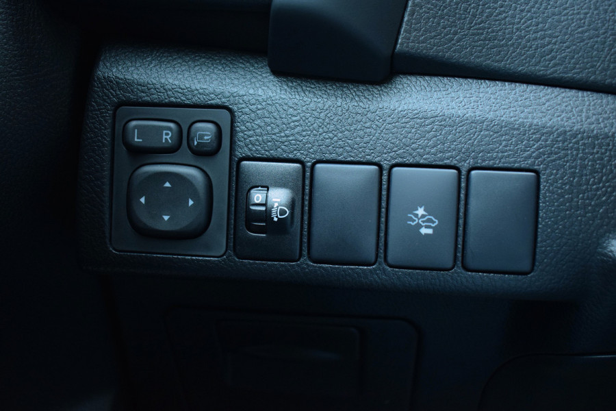 Toyota Auris Touring Sports 1.8 Hybrid Dynamic Go | Camera | Cruise | Navi | Elektr. Ramen