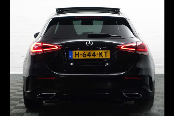 Mercedes-Benz A-Klasse 180 AMG Night Edition Aut- Panodak I Sport Interieur I Xenon Led I Camera I Stoelverwarming I Navi