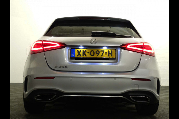 Mercedes-Benz A-Klasse 250 AMG Premium 225pk Ed Autom- Leer I Camera I Navi I Xenon Led I Stoelverwarming