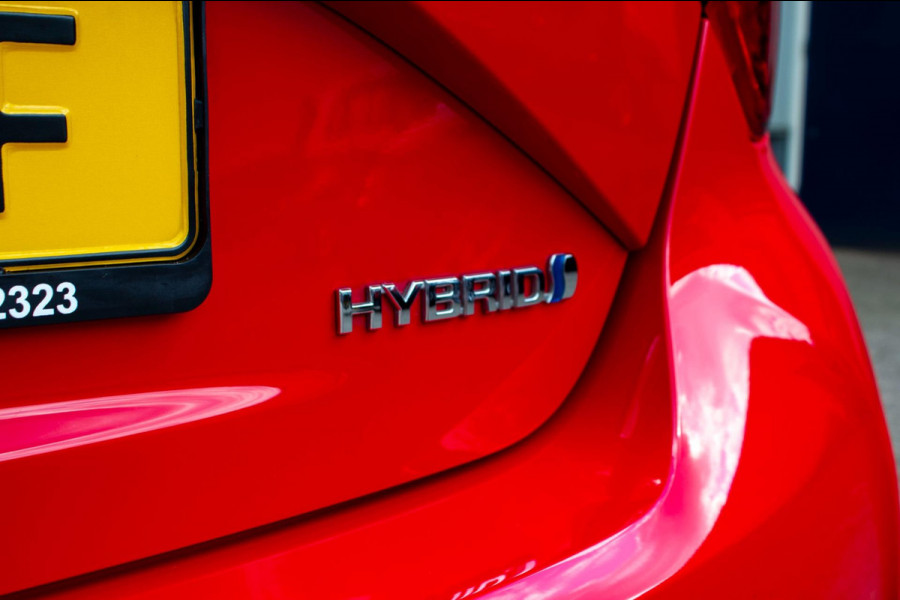 Toyota Yaris 1.5 Hybrid Energy automaat | Prijs rijklaar incl. 12 mnd garantie | Navi Clima Camera Cruise Bluetooth